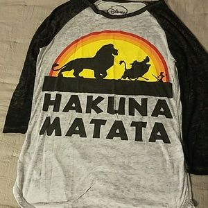 Hakuna Matata Graphic Shirt